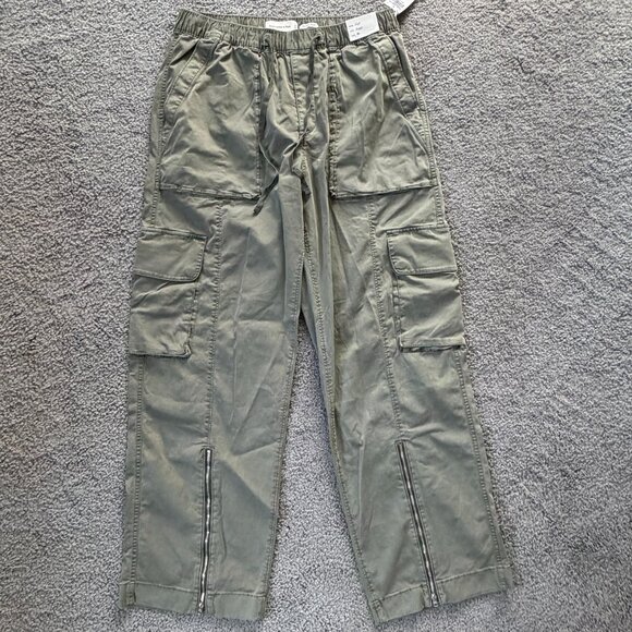 Abercrombie & Fitch Other - Abercrombie & Fitch Men's Baggy Cargo Pull-On Pants in Size Medium Long and NWT